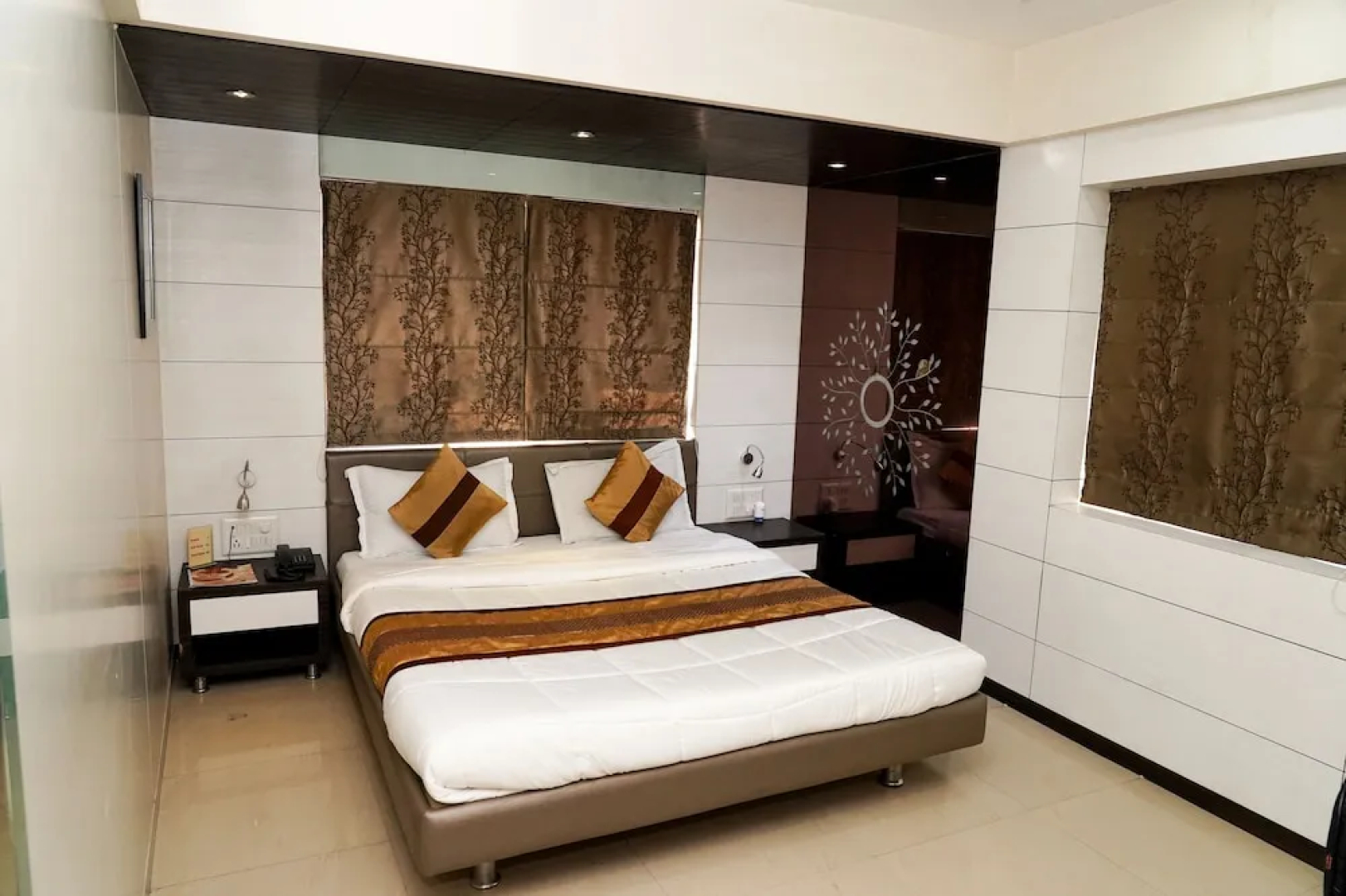 The Metro Park Hotel