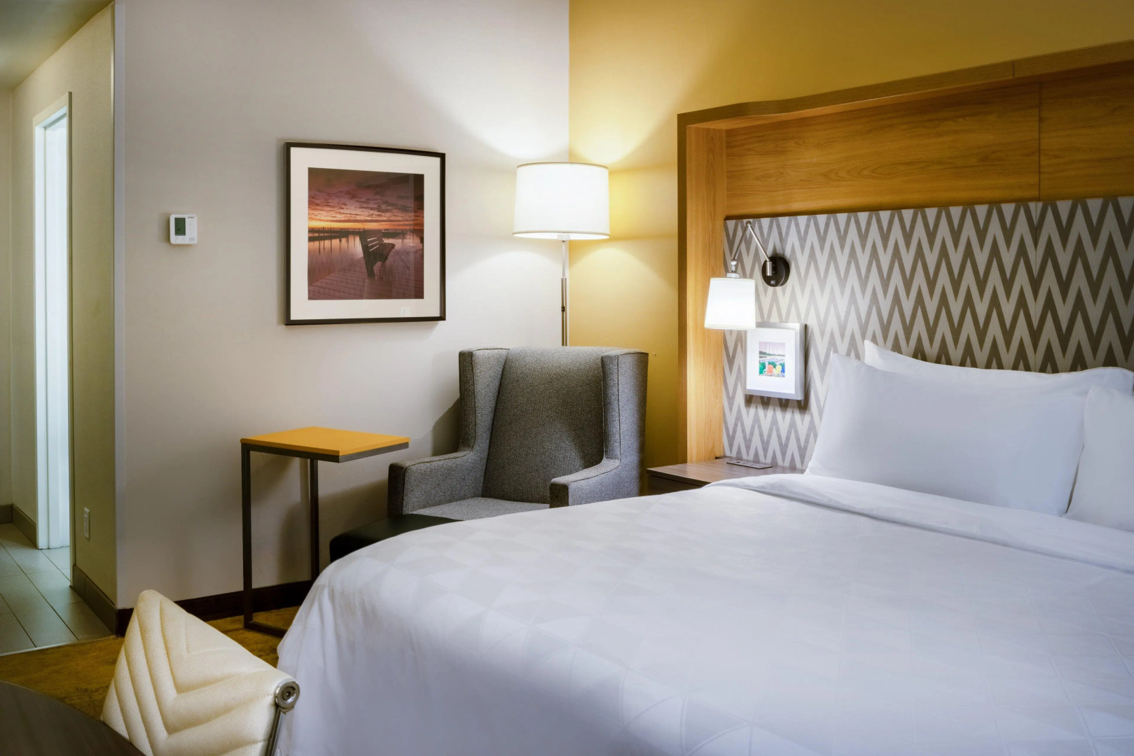 Holiday Inn Long Island-Islip Arpt East by IHG