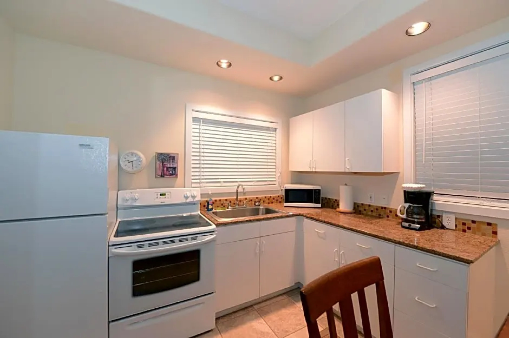 Waimanalo Beach Cottages