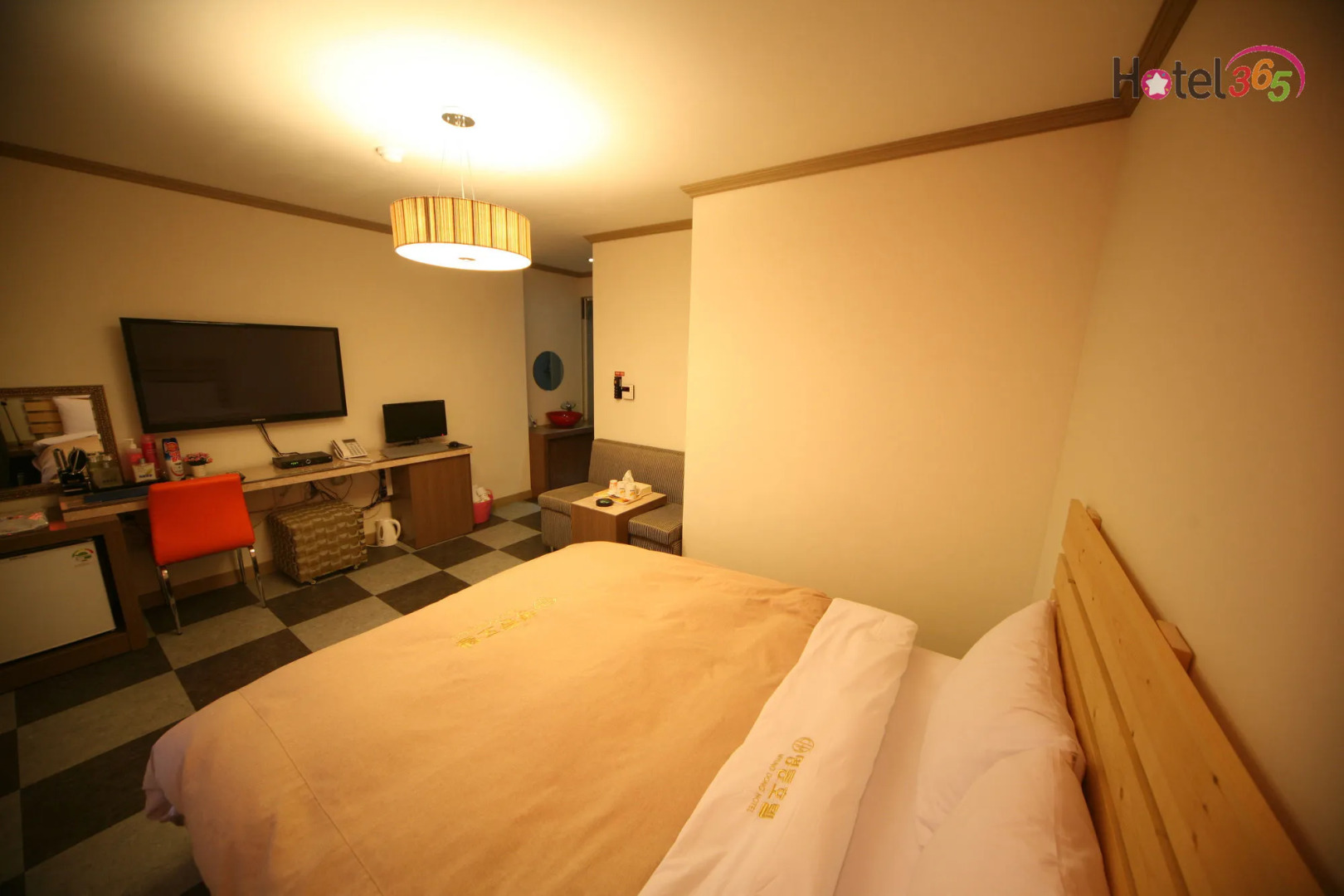 Chuncheon Myeongdong Hotel