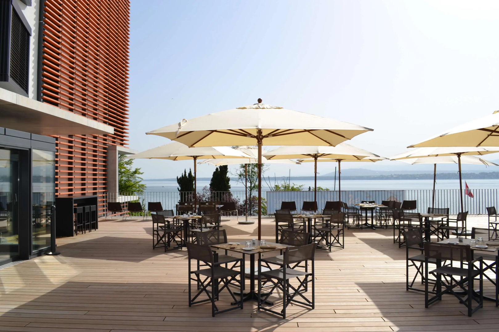 Lake Geneva Hotel