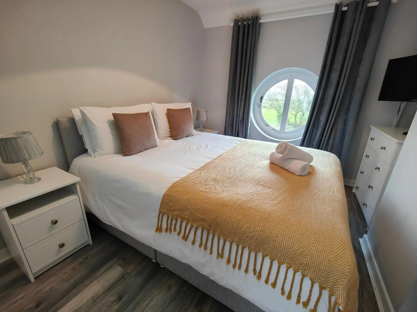 Moneylands Farm Self-Catering Apartments
