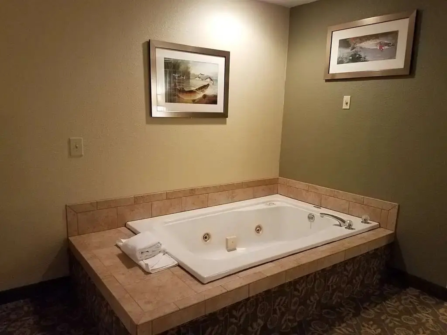 Best Western Salbasgeon Inn & Suites