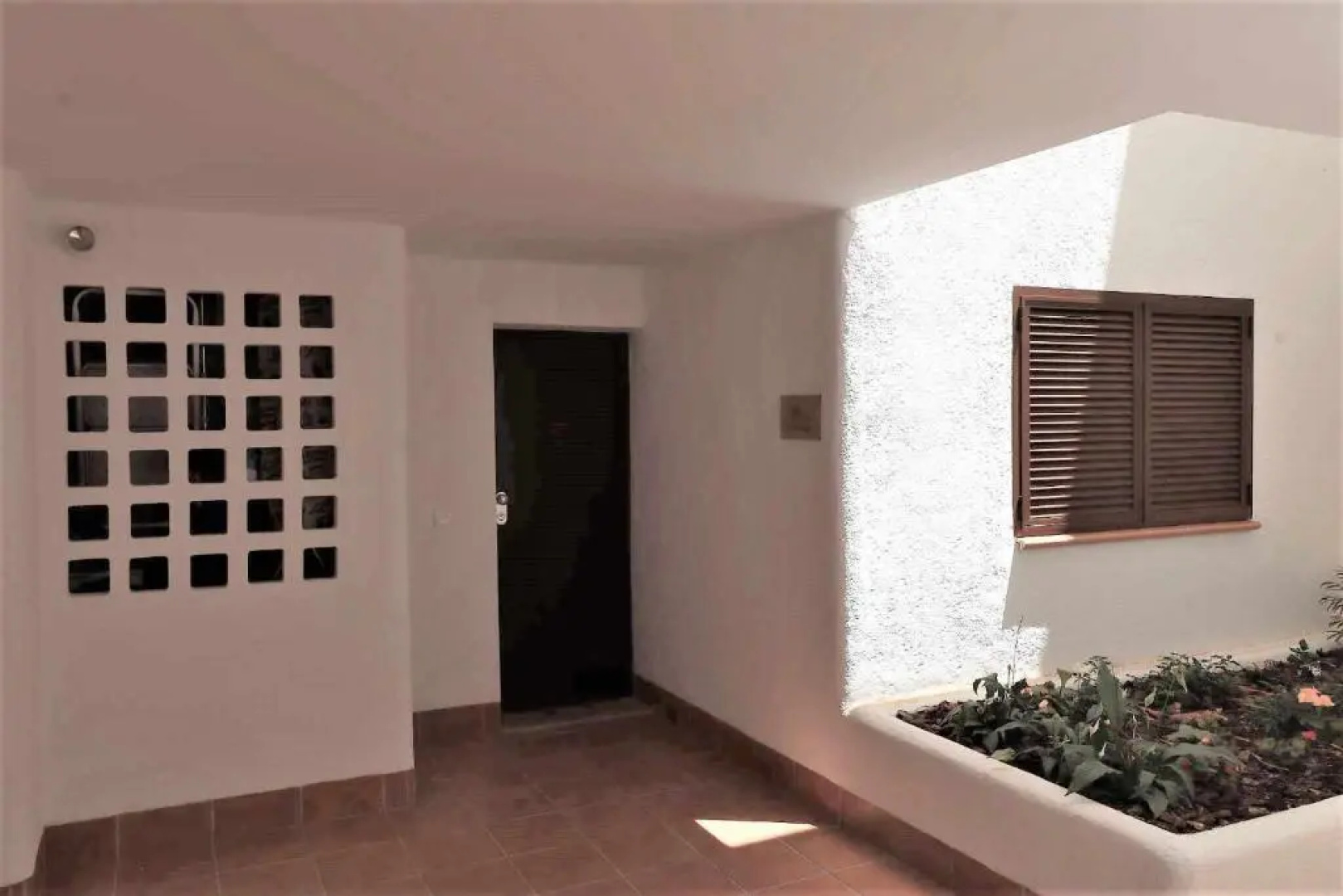 Casa de Femmie apartamento de lujo terraza jardín y piscina comunitaria