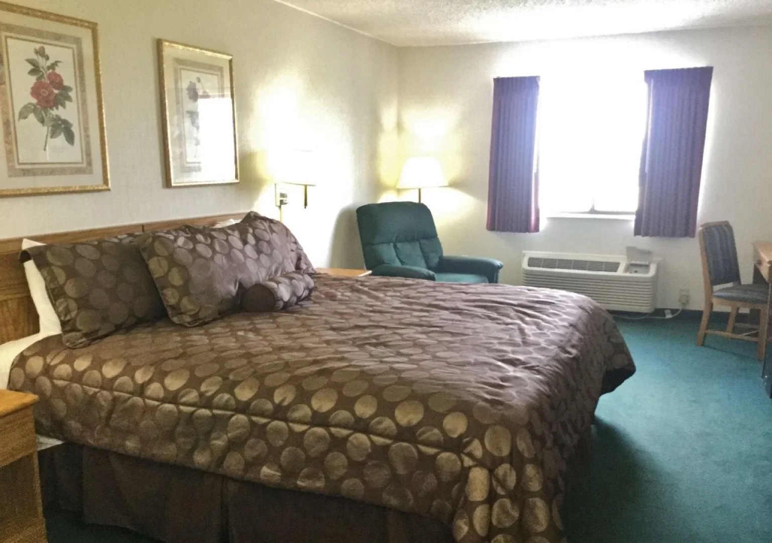 Capital O Amerihost Inn and Suites Mexico Hwy 54 MO