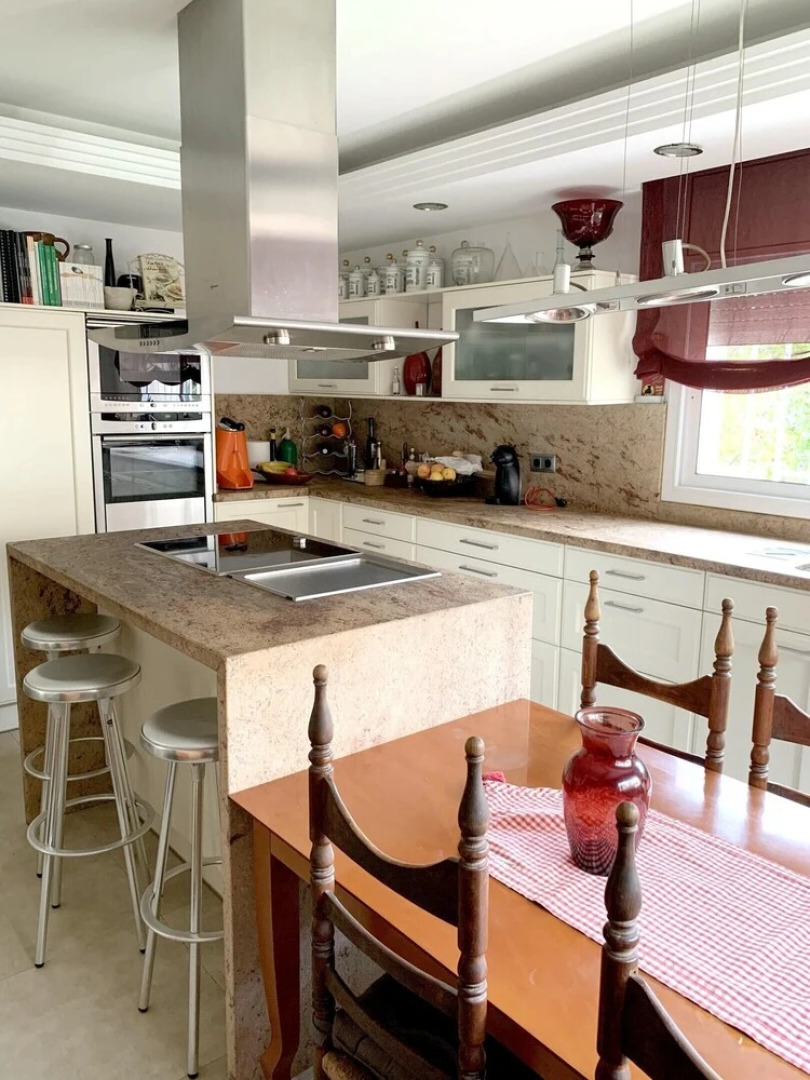 Villa With 3 Bedrooms in Sant Just Desvern, With Wonderful Mountain View, Private Pool, Enclosed Garden Near the Beach