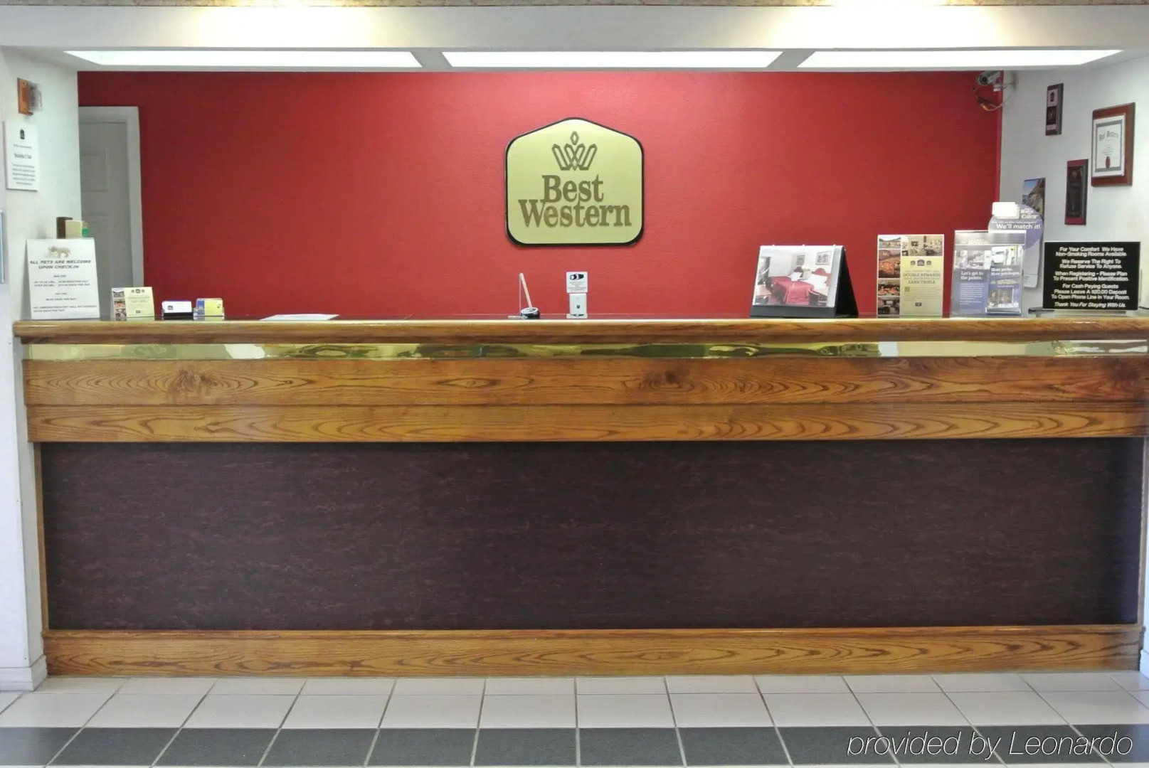 Quality Inn & Suites Garland - East Dallas