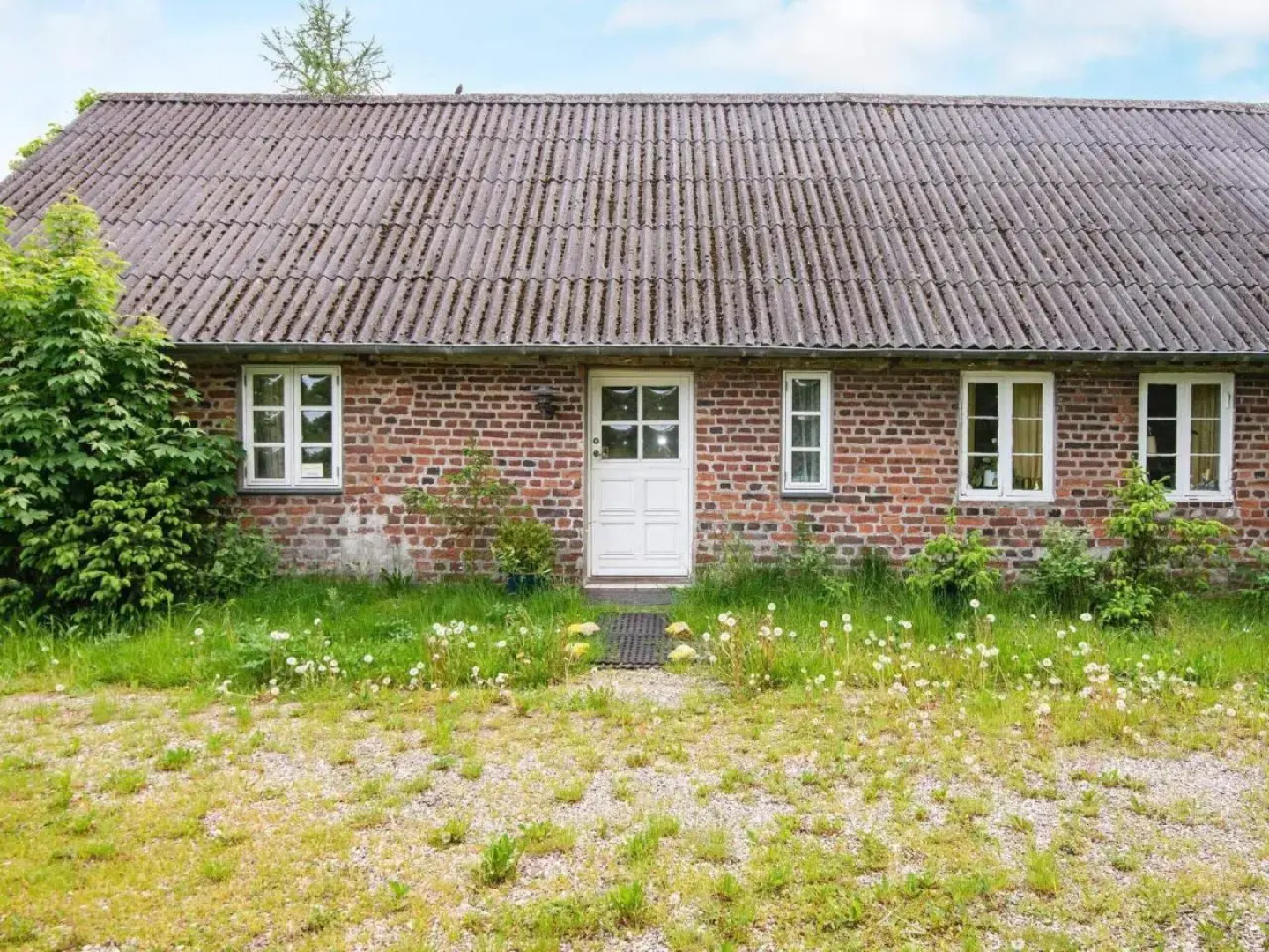 Two-Bedroom Holiday home in Højer 1