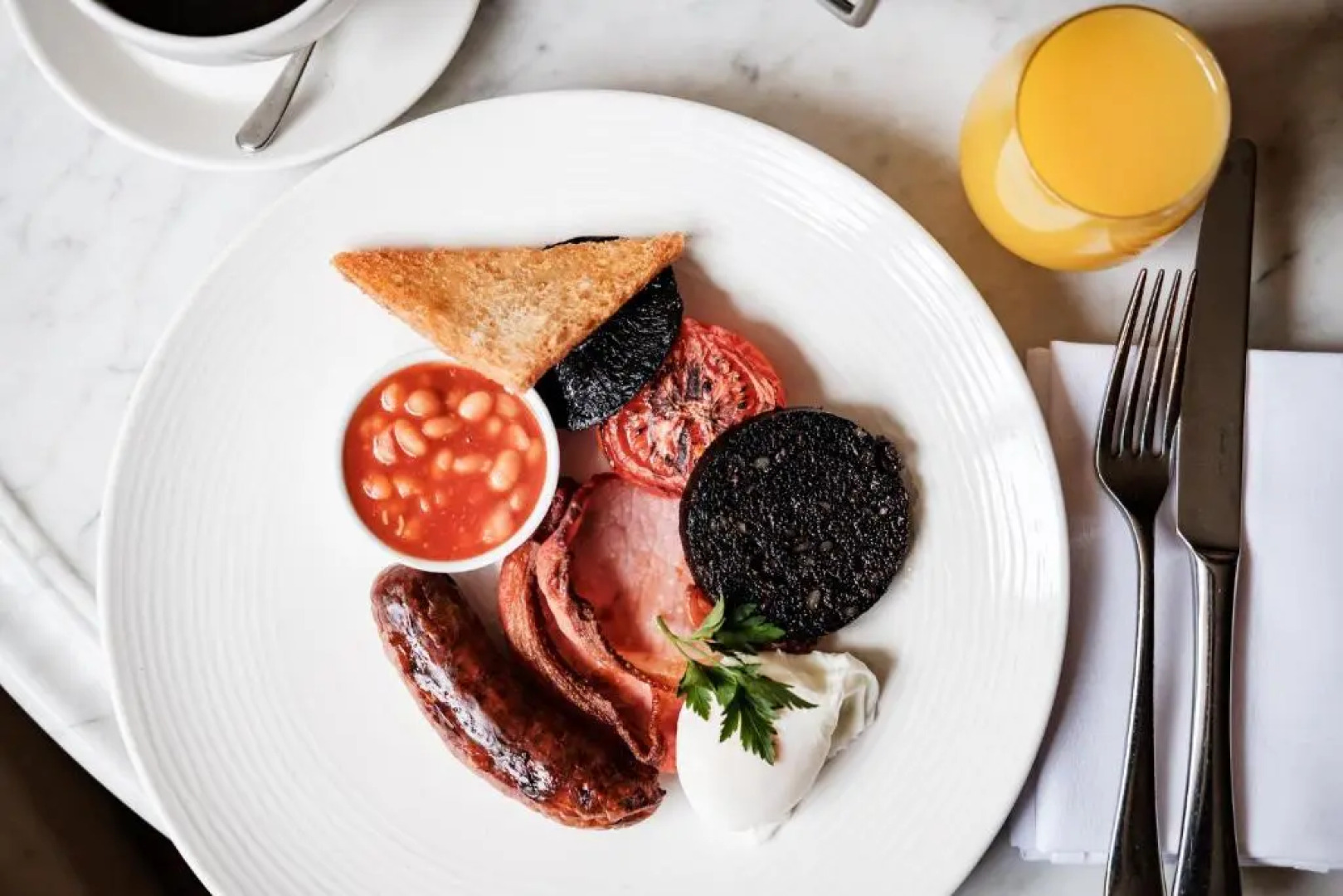 Bear of Rodborough Hotel