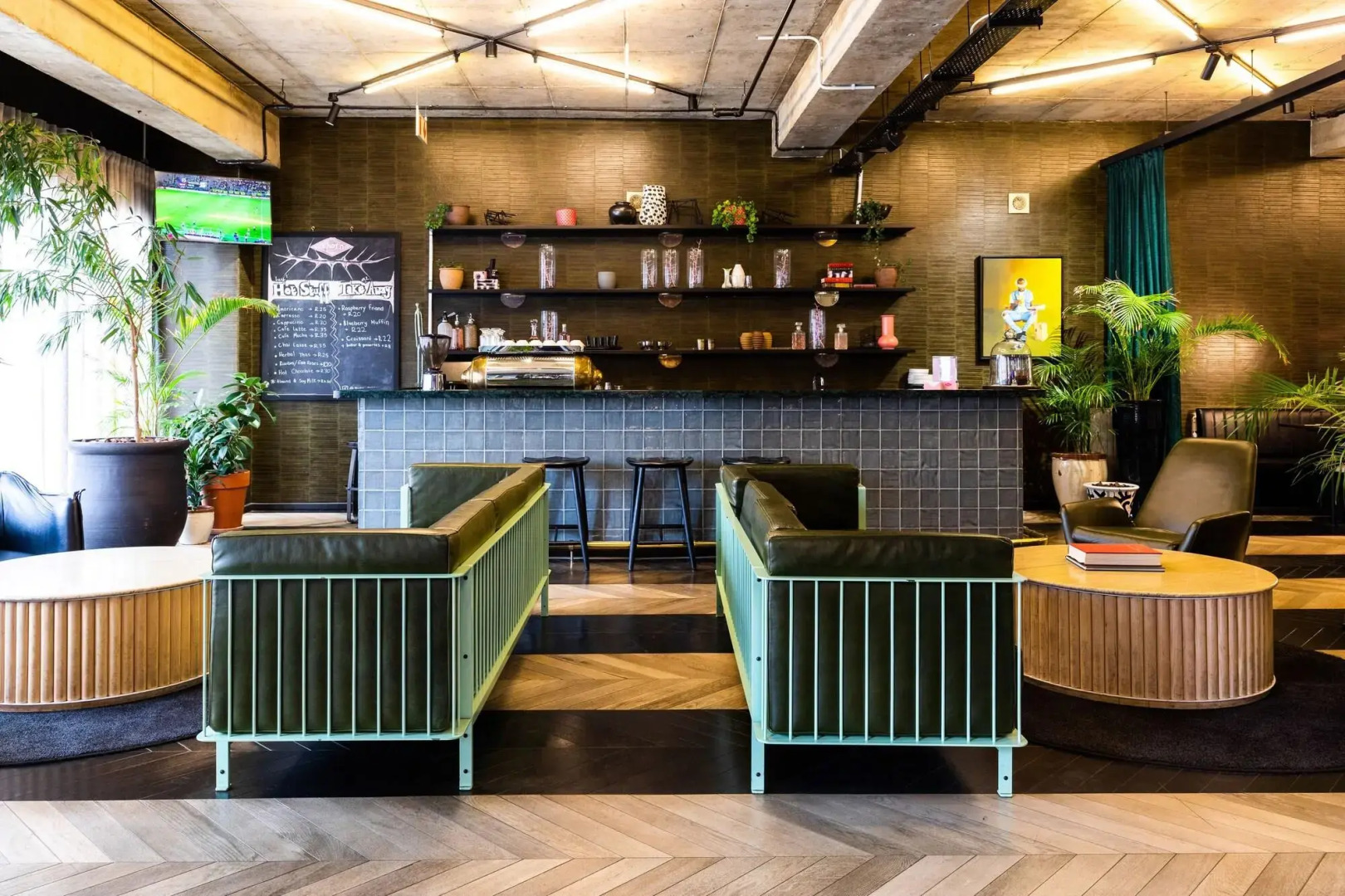 Hallmark Hotel by BON Hotels