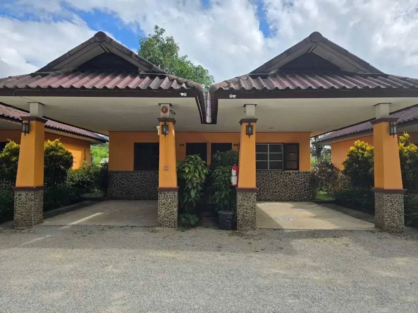 Suansiri Resort