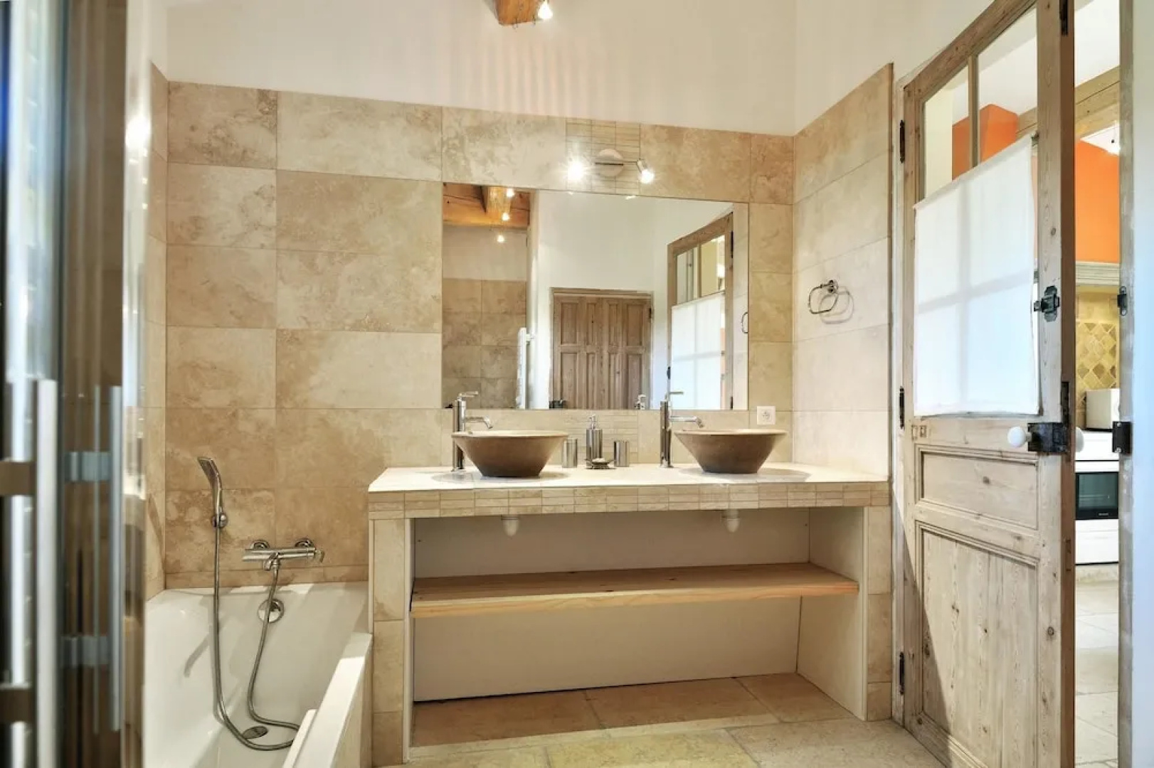 House With 3 Bedrooms in Grans, With Pool Access, Furnished Garden and