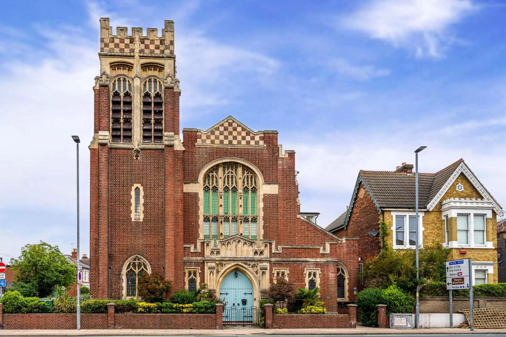 Grade II Listed Converted Church – Within 750yrds to Southsea Beach