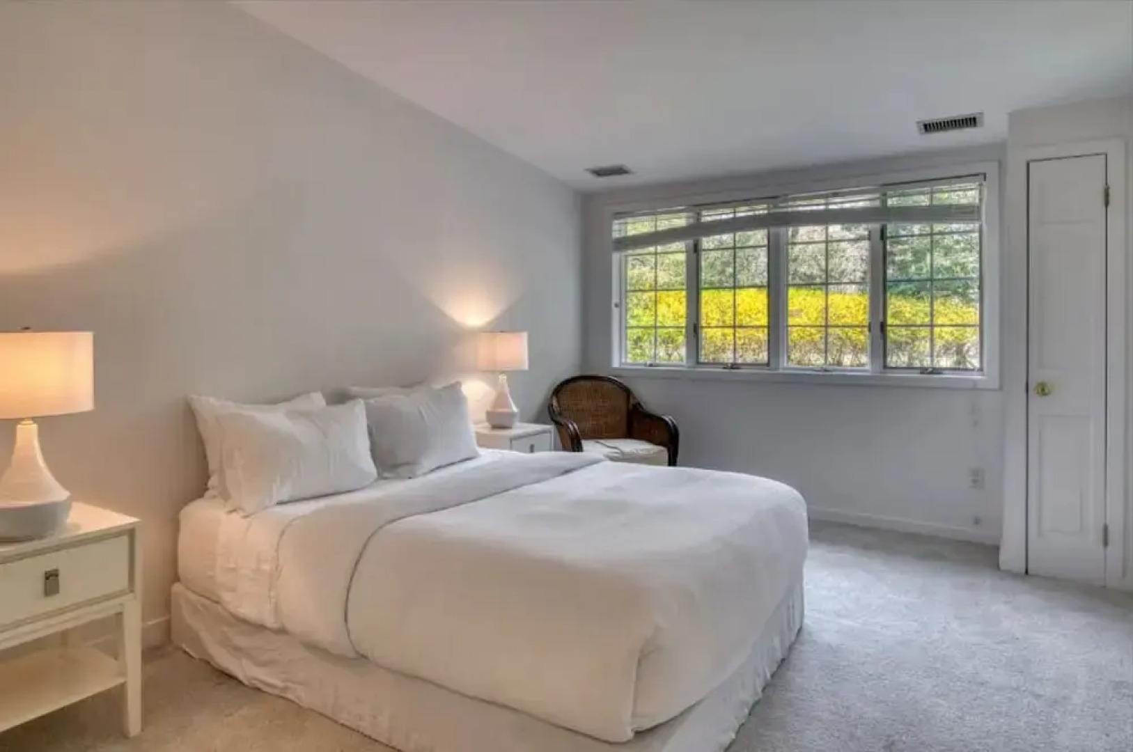 Luxurious 3BR 3 Baths House in East Hamptons