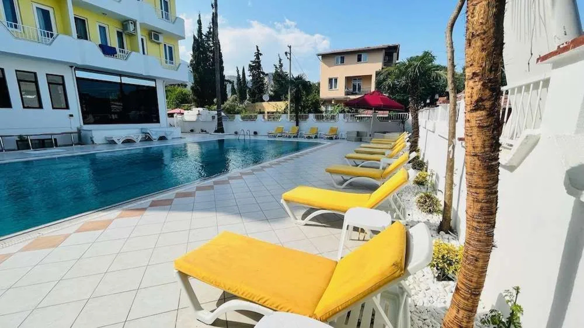 Akar Palace Resort Hotel