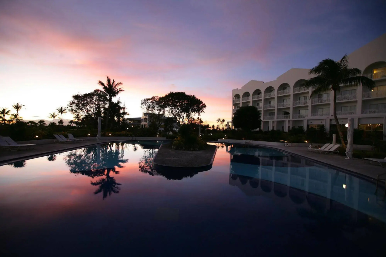 Starts Guam Resort Hotel