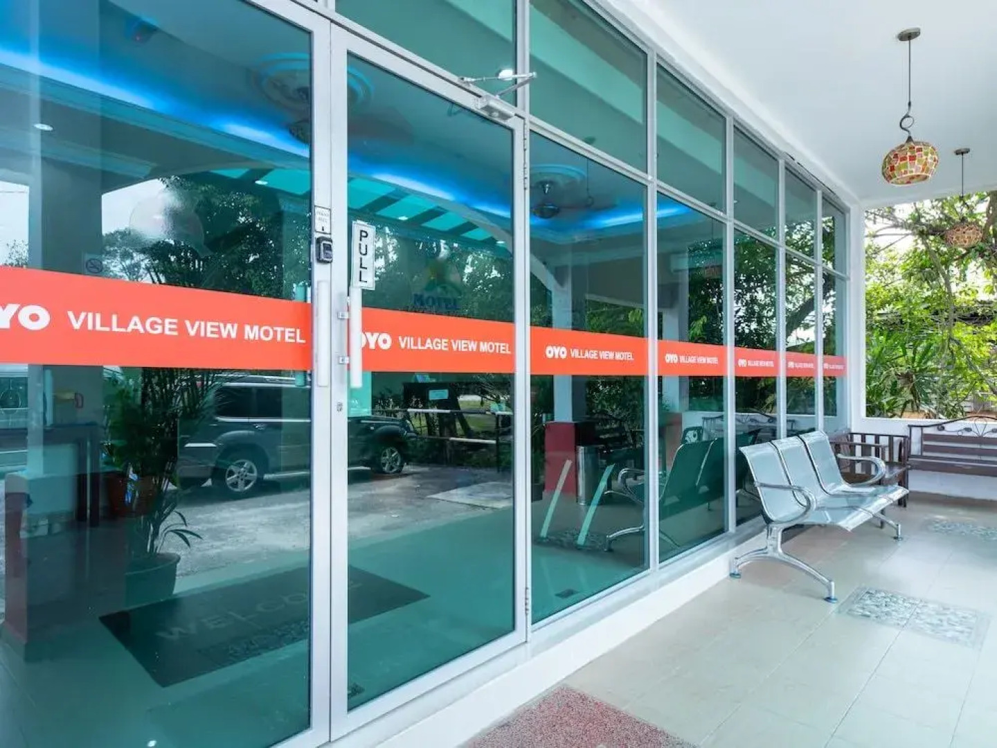 OYO 1180 Village View Motel