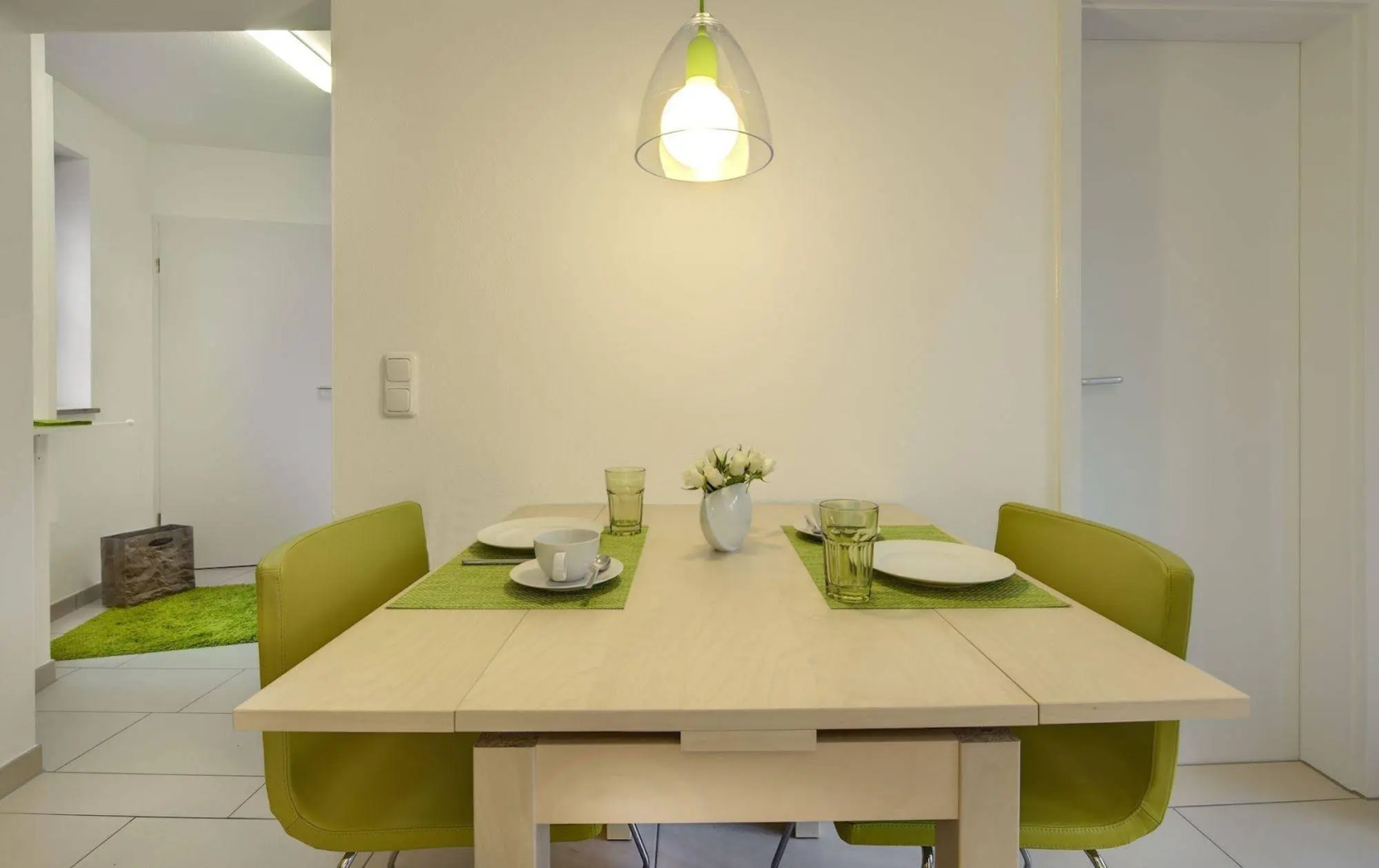 [R2b] Serviced Apartment