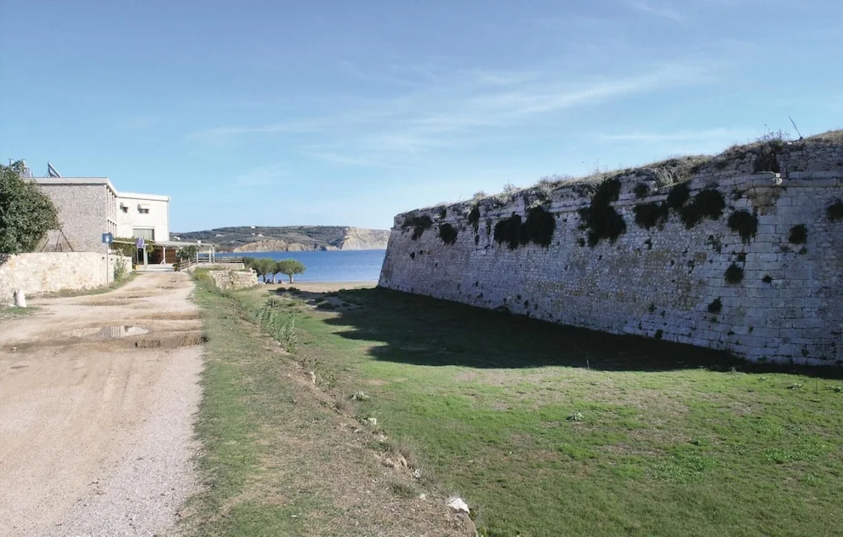 Amazing Home in Methoni Messinia With Wifi and 4 Bedrooms