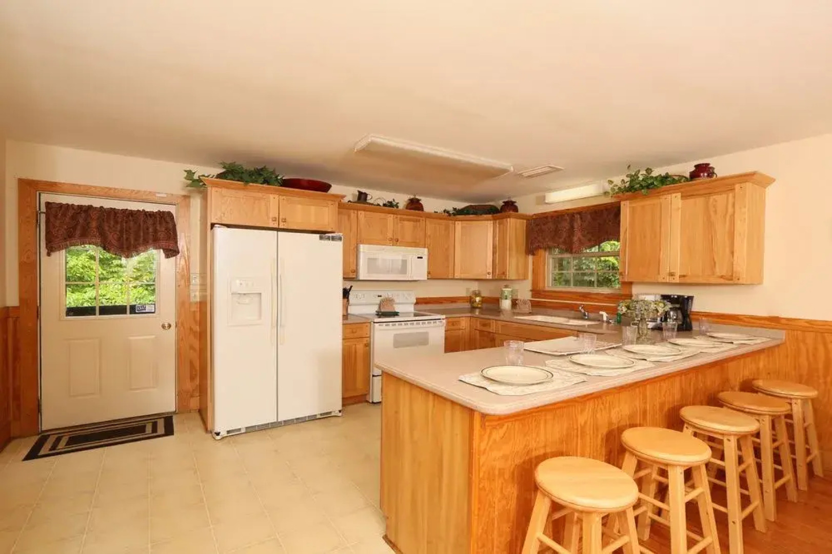 Walnut Grove 2 3 Br cabin by RedAwning