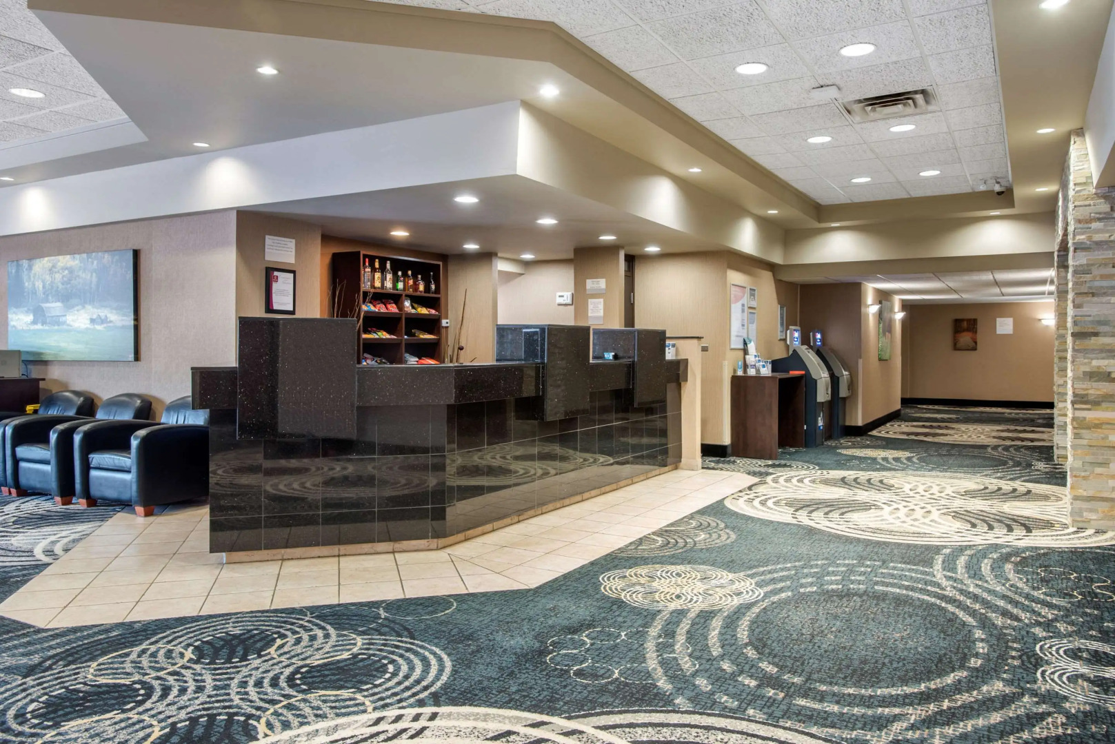 Clarion Hotel & Suites