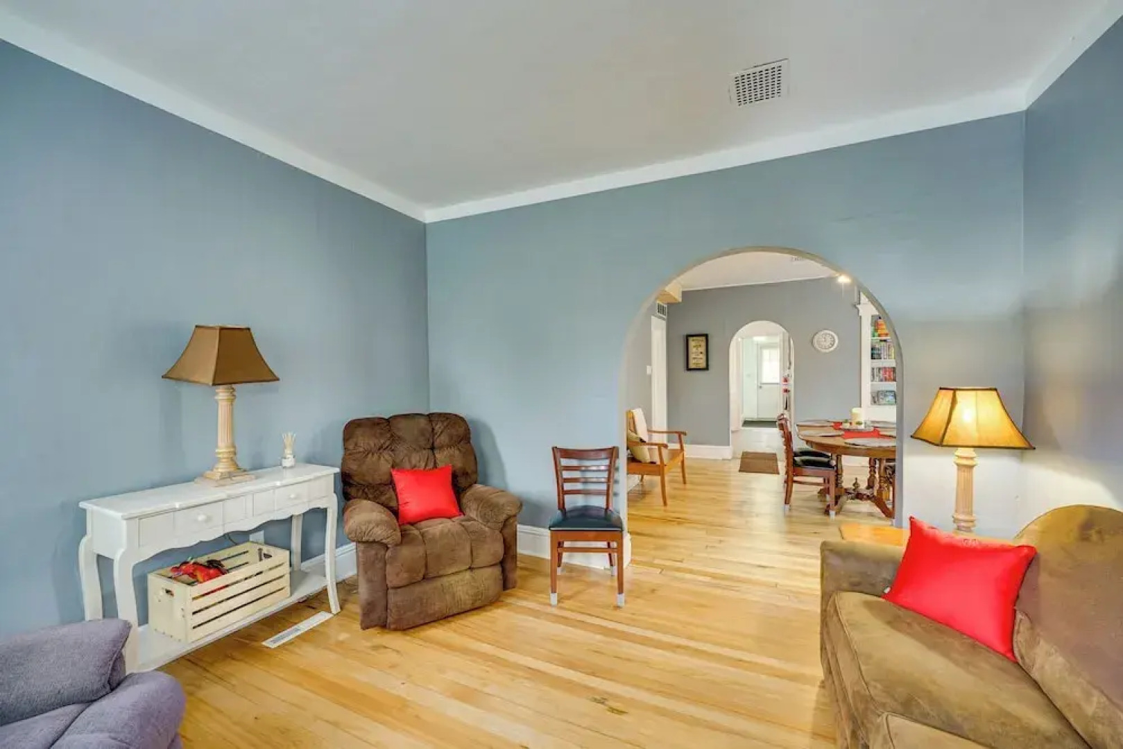 Cozy Hart Getaway w/ Fire Pit < 1 Mi to Lake!