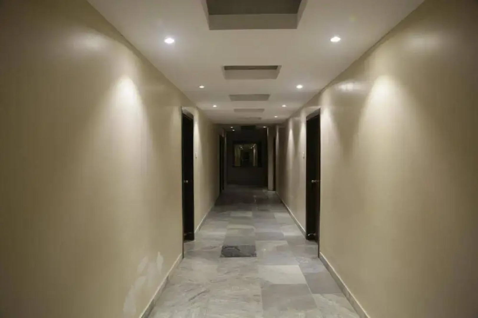 OYO 1545 Hotel Shivani International