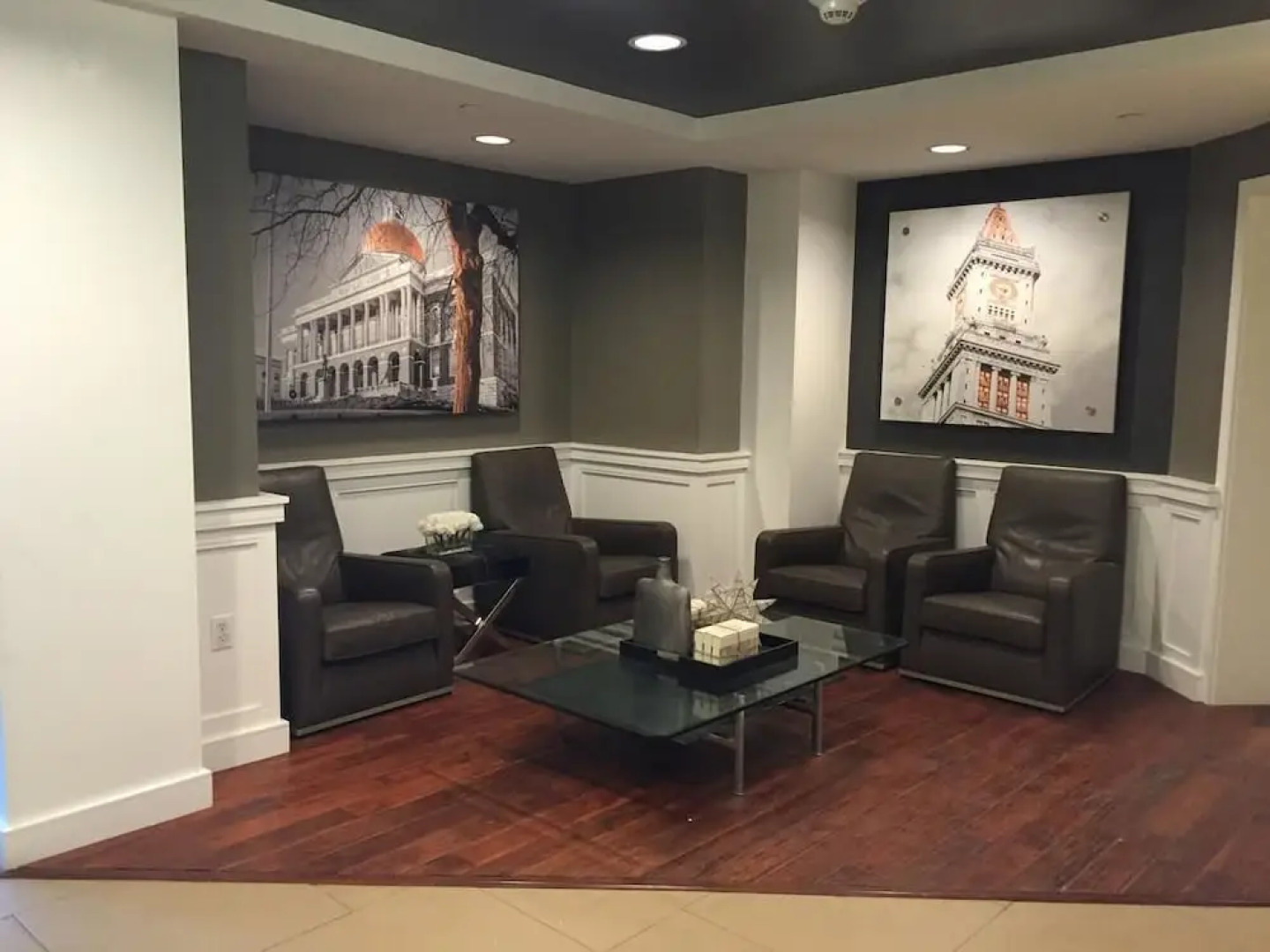 One Bedroom Apartment Near Fenway Park by Namastay