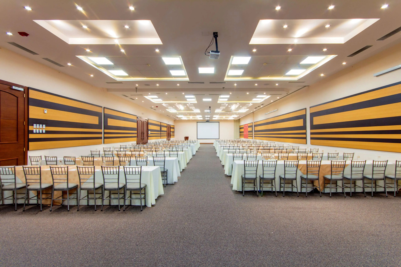 Hotel Rincon de Puembo, BW Signature Collection