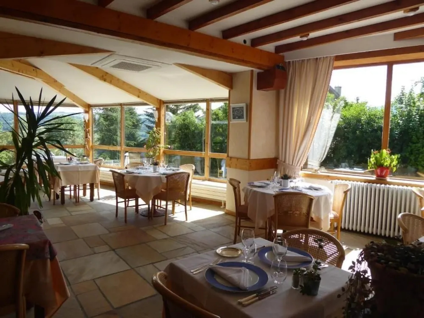 Hotel-restaurant Les Chenets