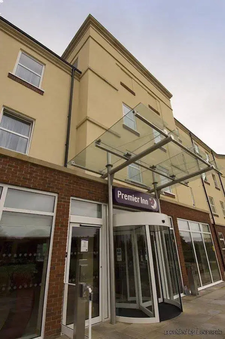 Premier Inn Stoke/Trentham Gardens