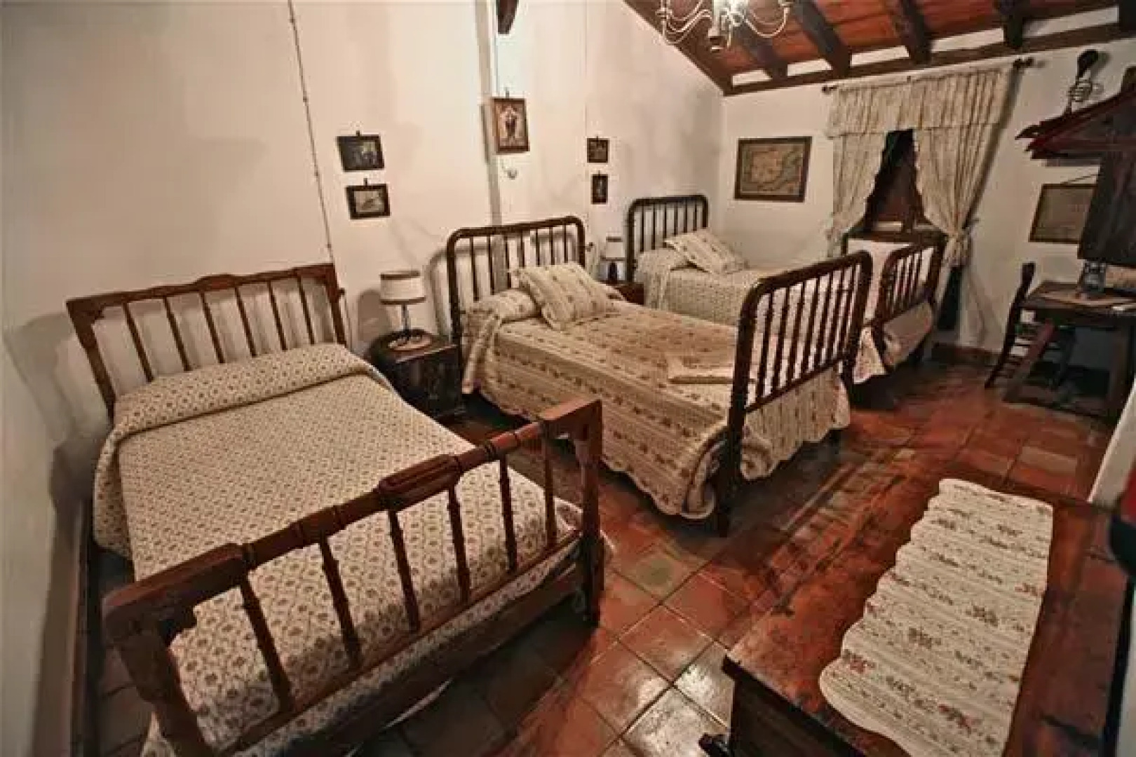 Alojamientos Rurales Colonos