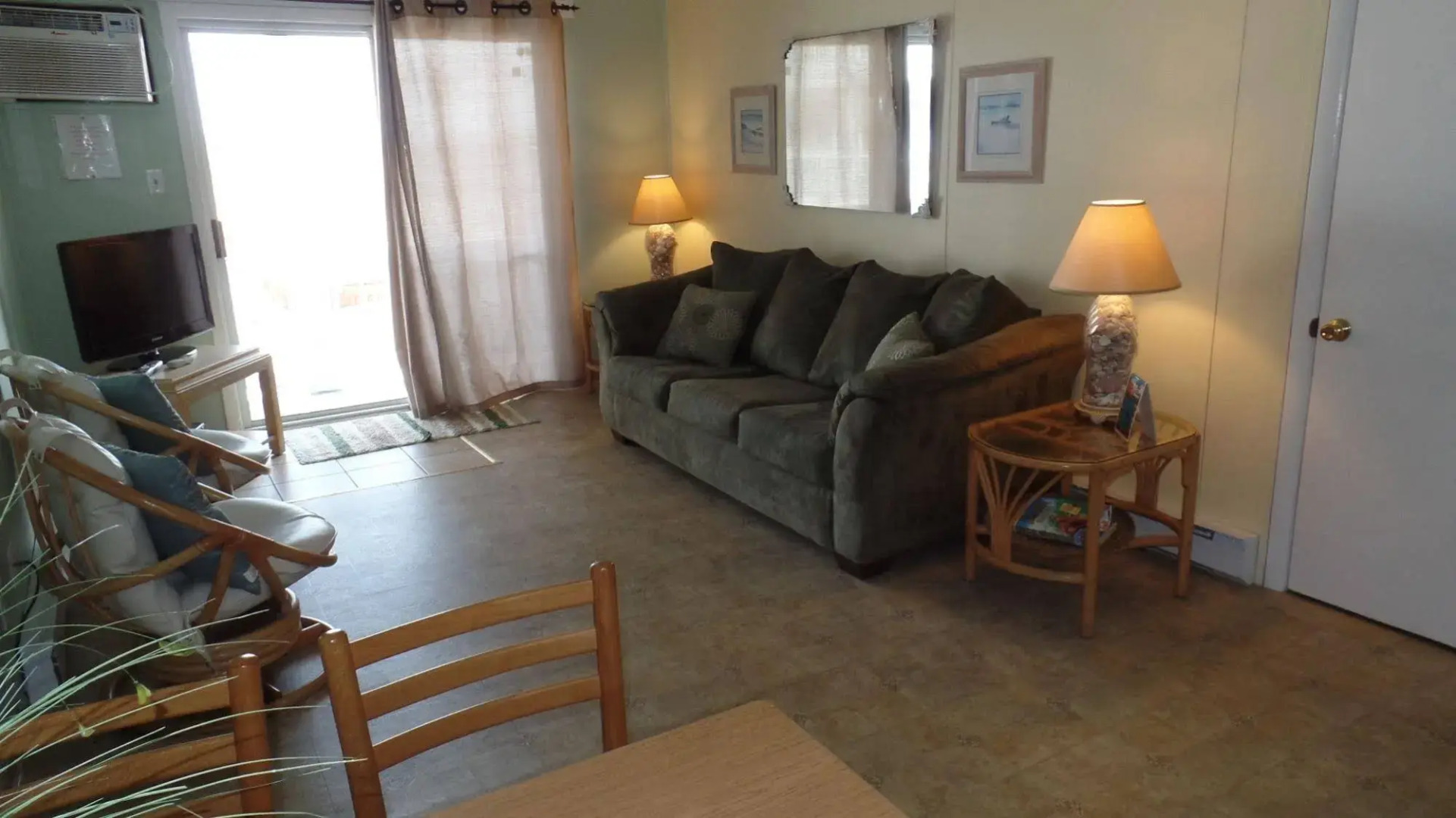 Windjammer Condominiums