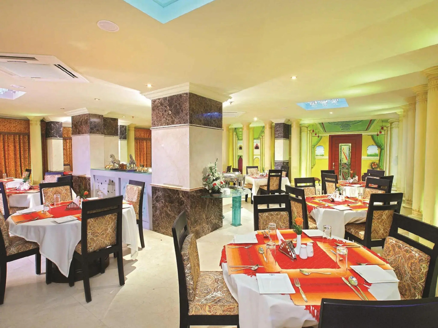 Emarald Hotel Cochin