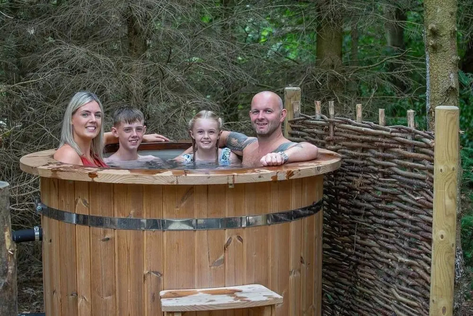 Hayne Barn Estate - Private Estate : 6 Eco Lodges - 1 Studio