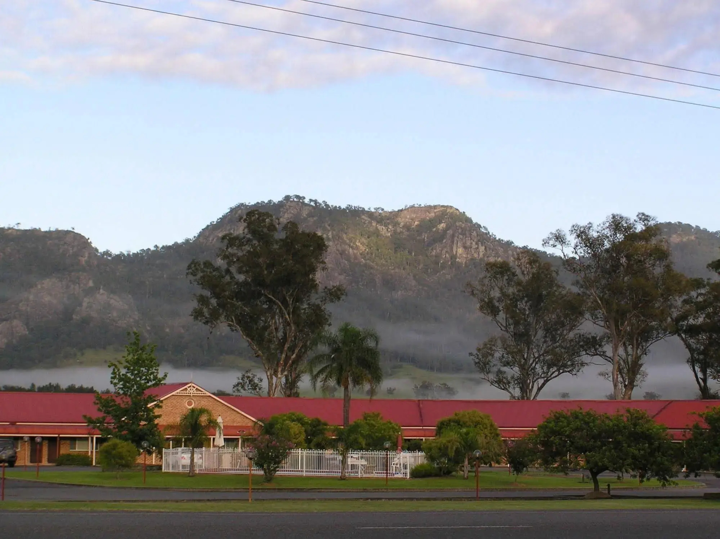 Gloucester Country Lodge Motel