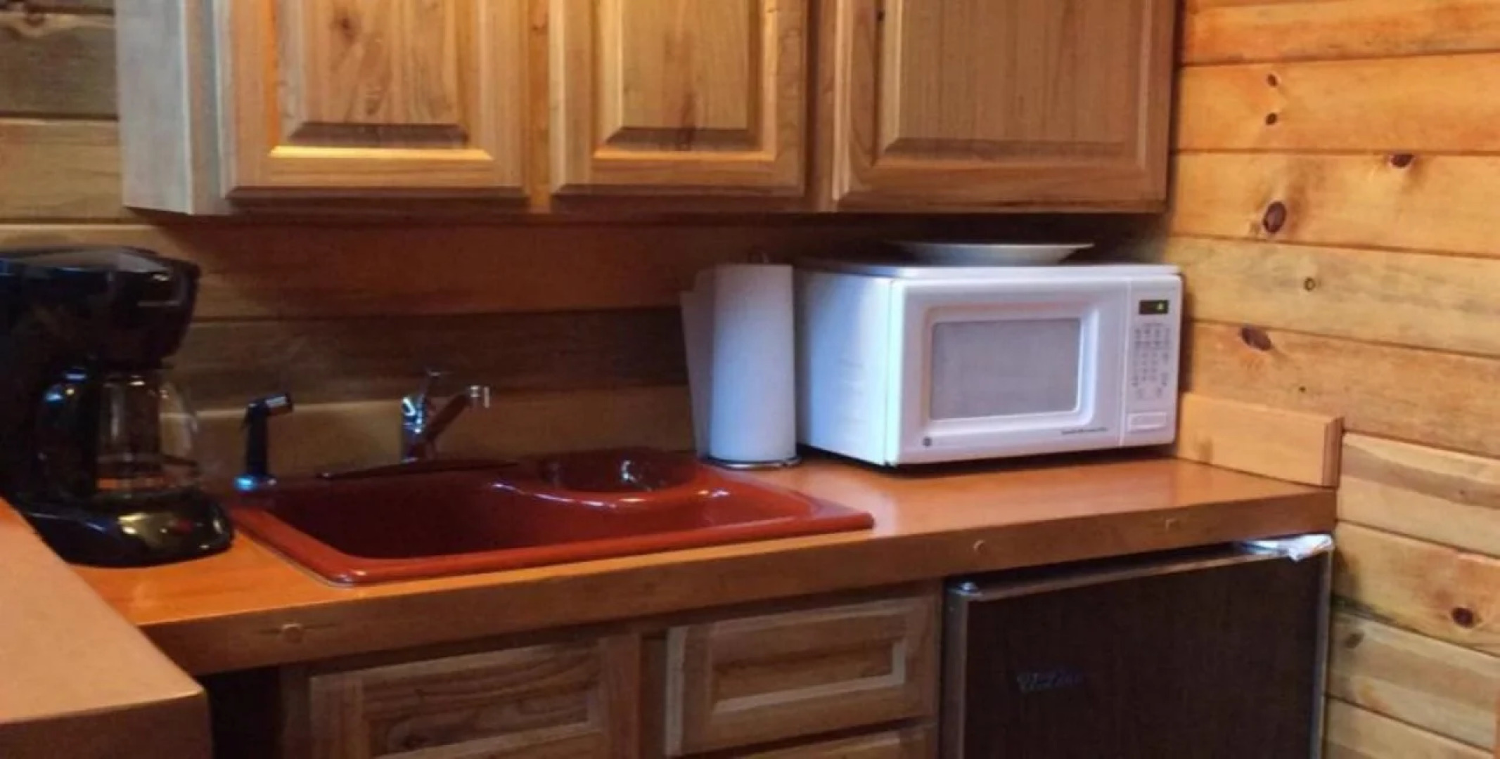 Hearthstone Elegant Lodge by the River