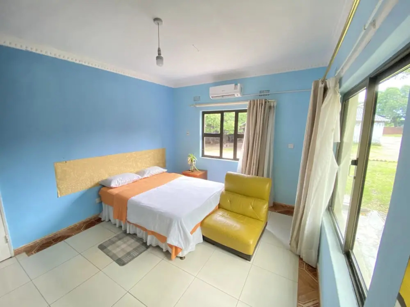 Main Stream Beach Villa