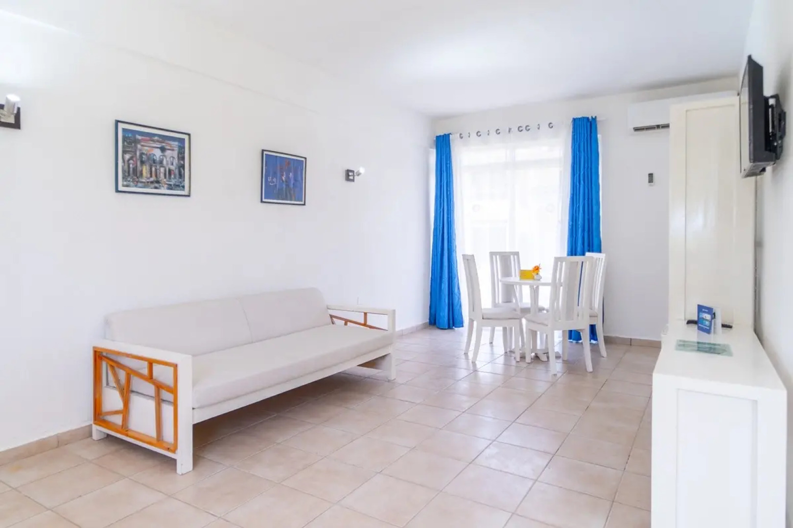 Resonance Blu Santa Maria