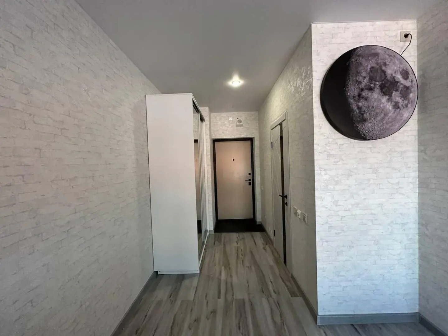 Апартаменты на Онежской 4