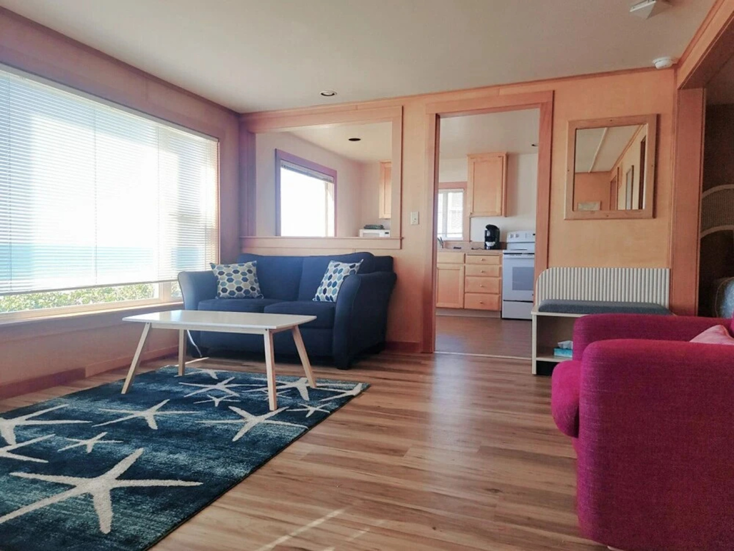 Ester Lee Oceanview Inn