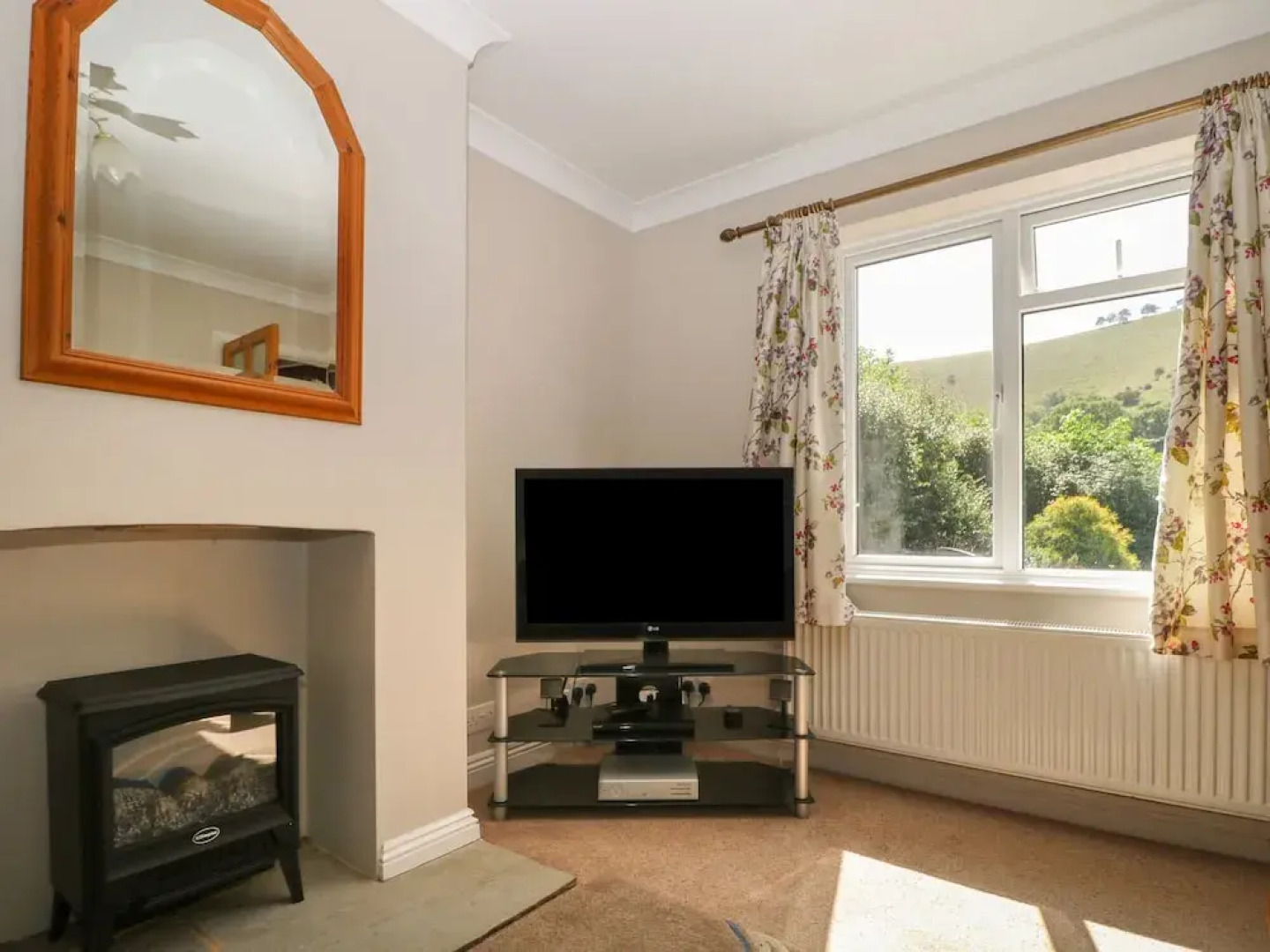 1 Paythorne Farm Cottages