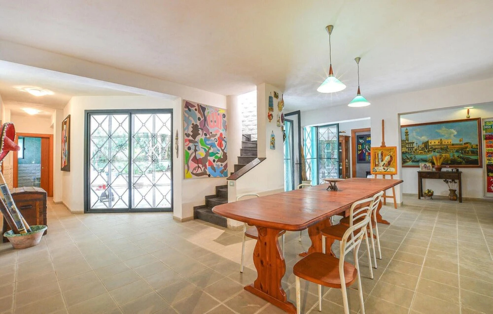 Amazing Home in S. Croce Camerina RG With 6 Bedrooms, Private Swimming Pool and Outdoor Swimming Pool