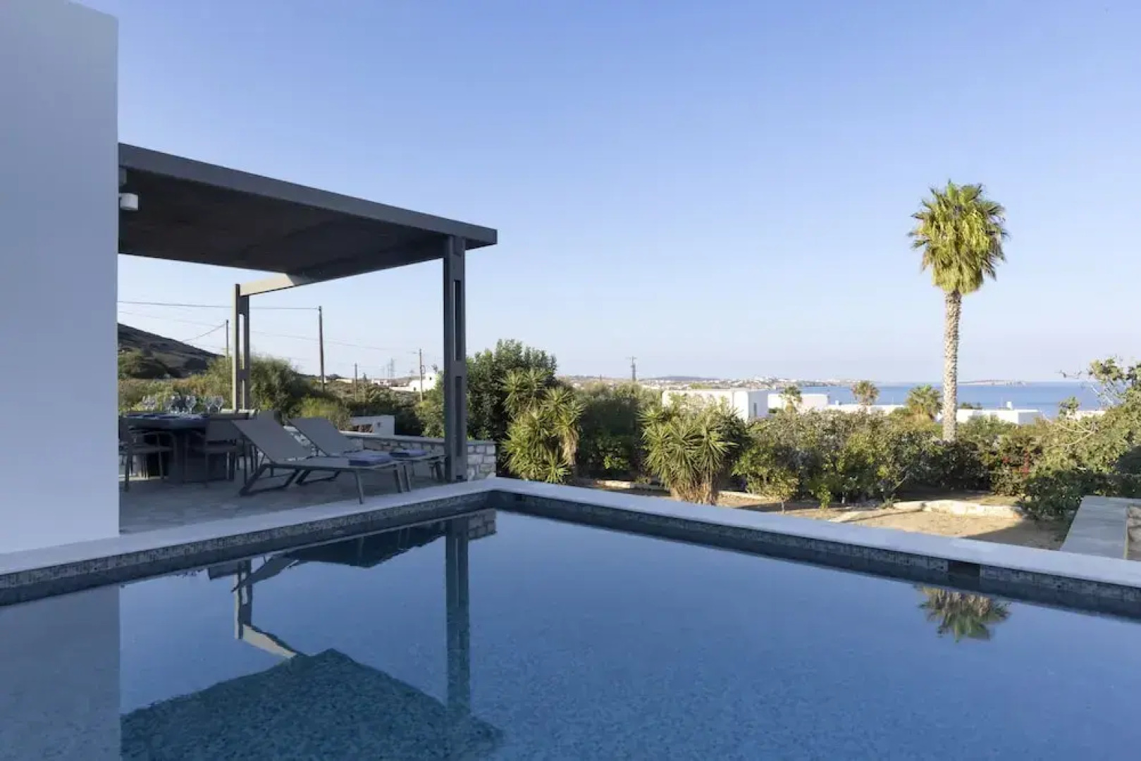 Seaview Villa by Villarentalsgr