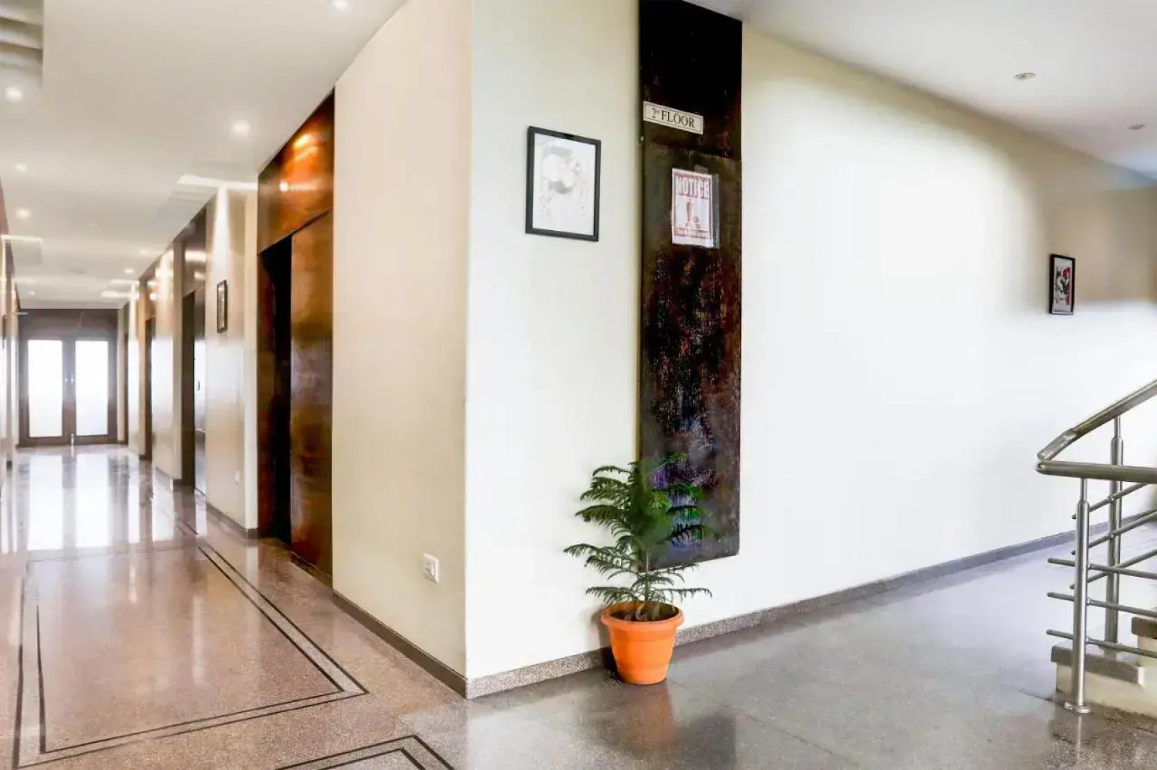 Townhouse 900 Hotel Surya Palace