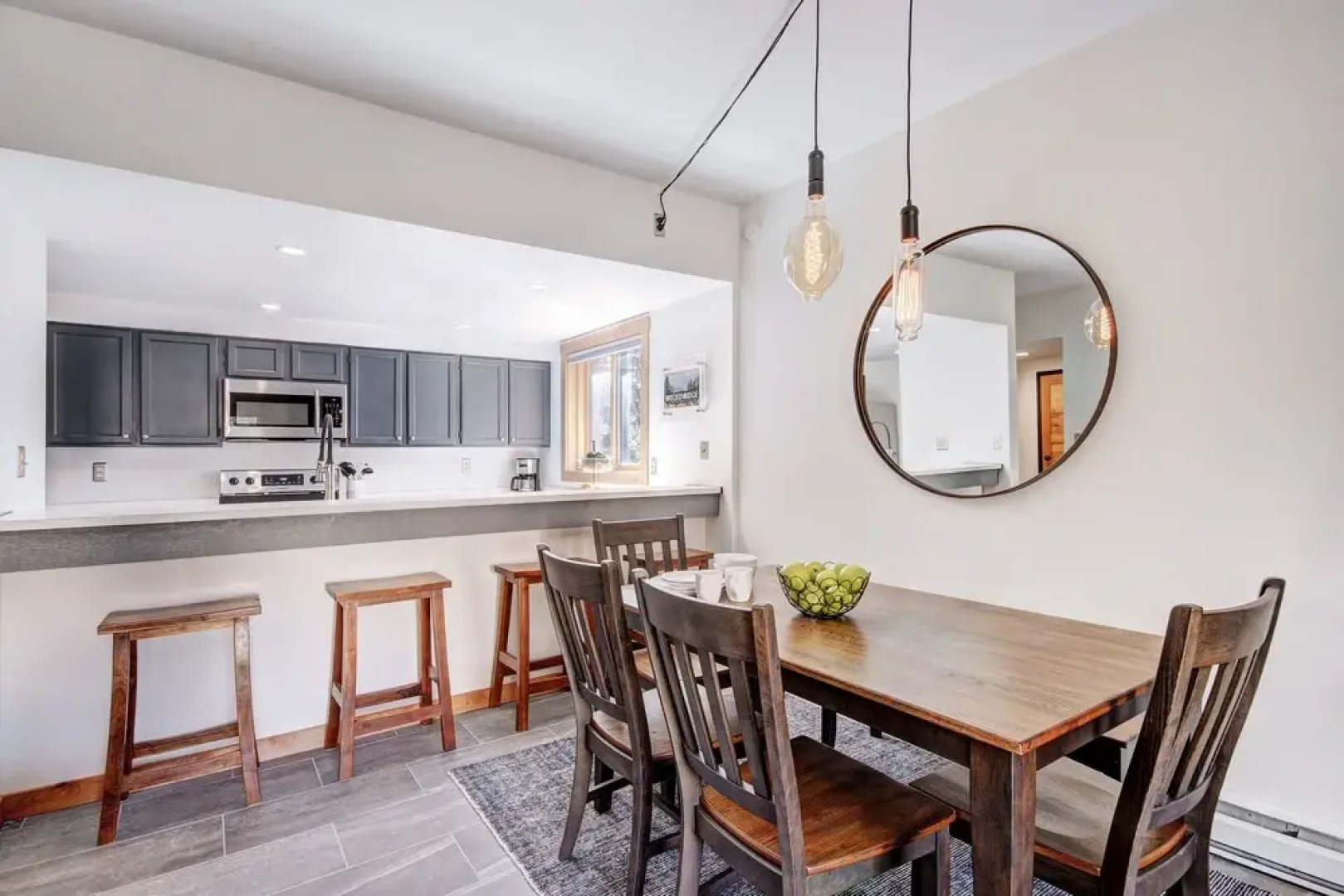 Mountainwood Condominium 103 - 2 BR