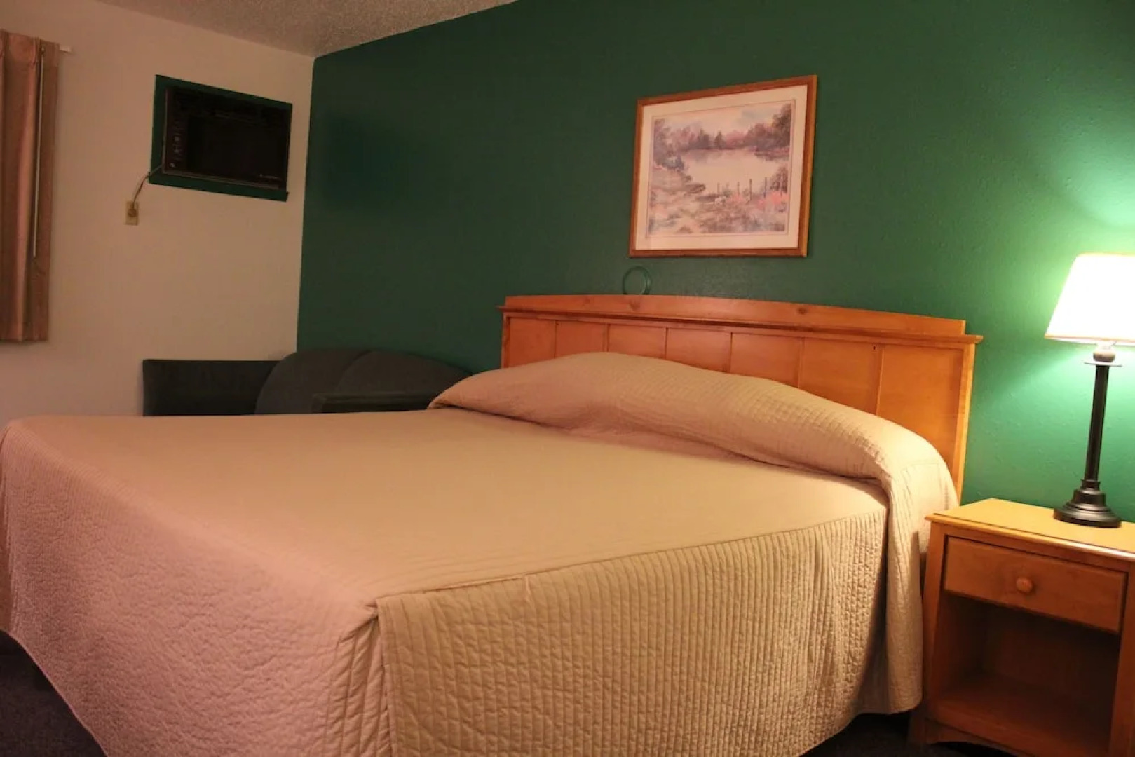 Beaver Creek Inn and Suites