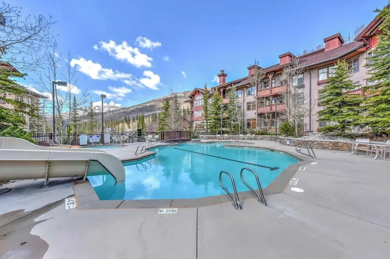 Ski-in/ Out Solitude Ski Village Condo w/ Hot Tub