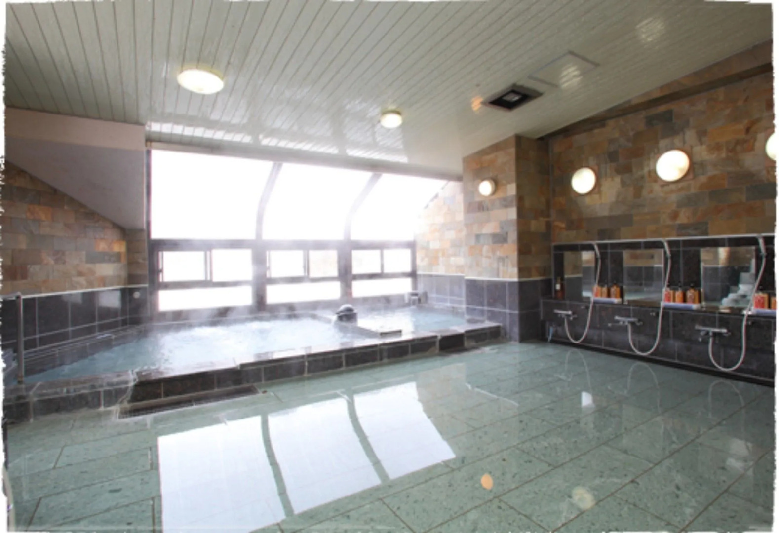 Okutone Onsen Hotel Sunbird