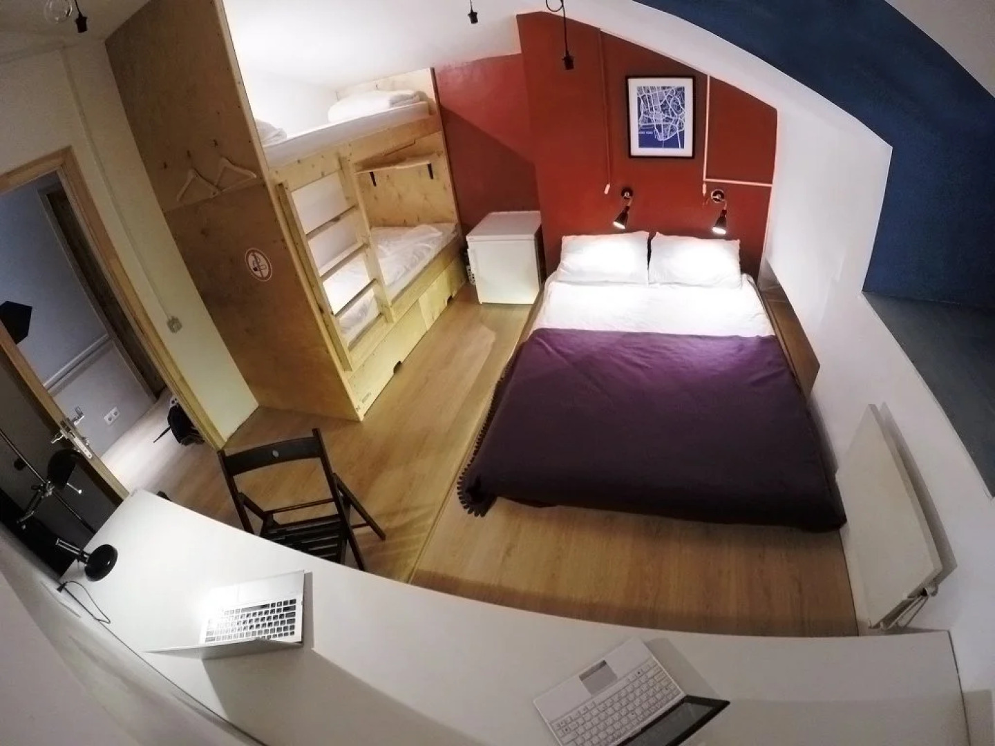 HQ Hostel